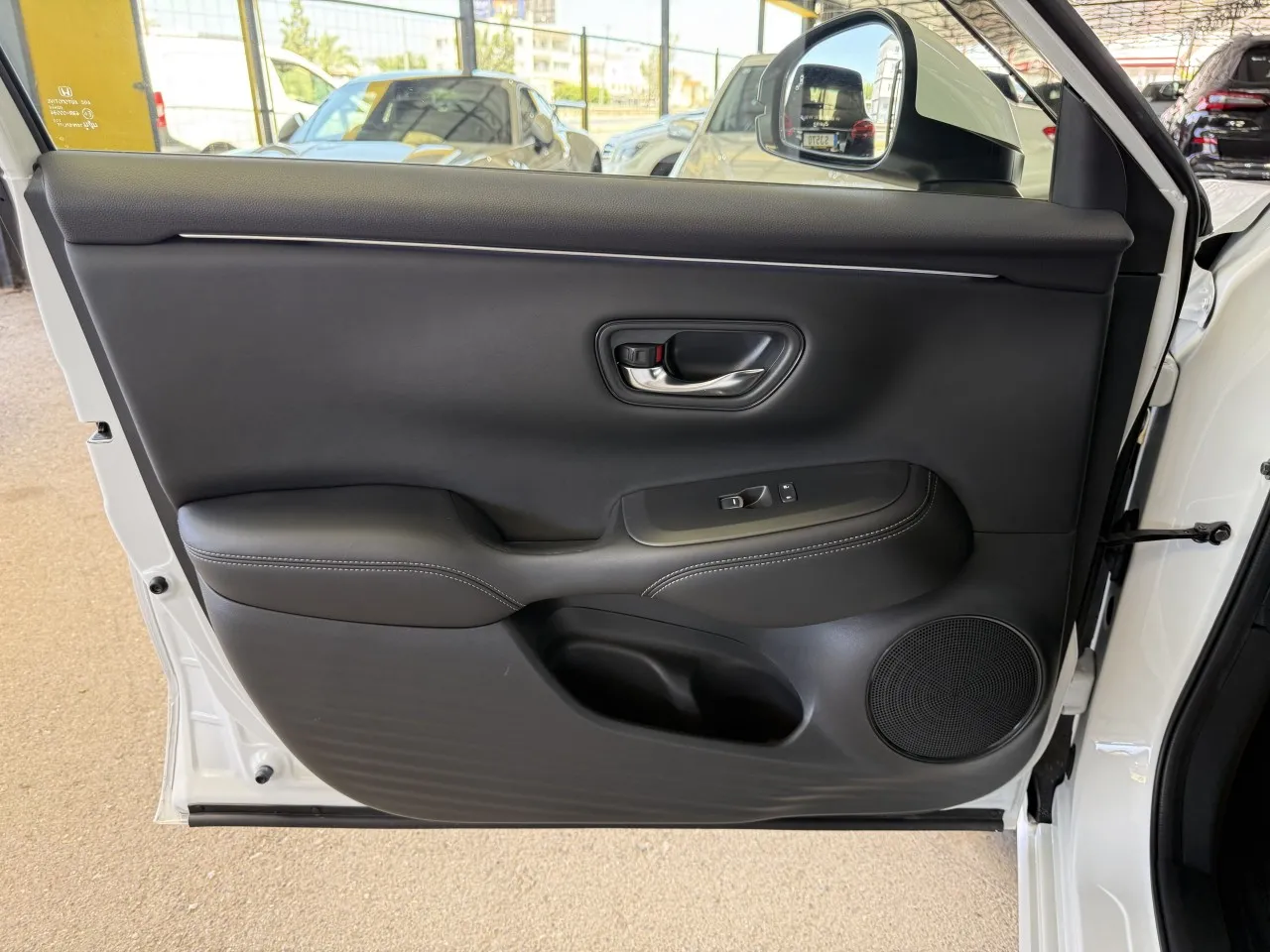 2023 Model Otomatik Honda ZR-V 12. Görseli