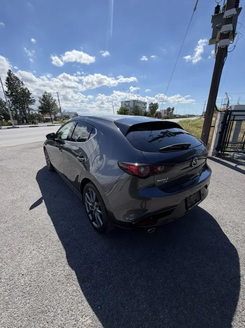 2023 Model Otomatik Mazda 3