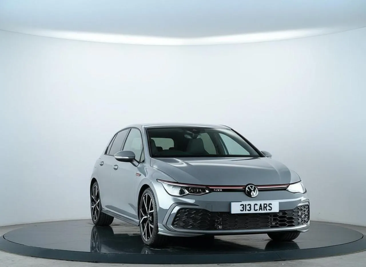2024 Model Otomatik Volkswagen Golf