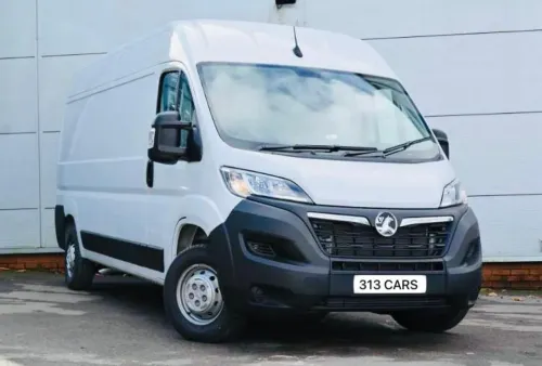 2024 Model Düz Vauxhall Movano
