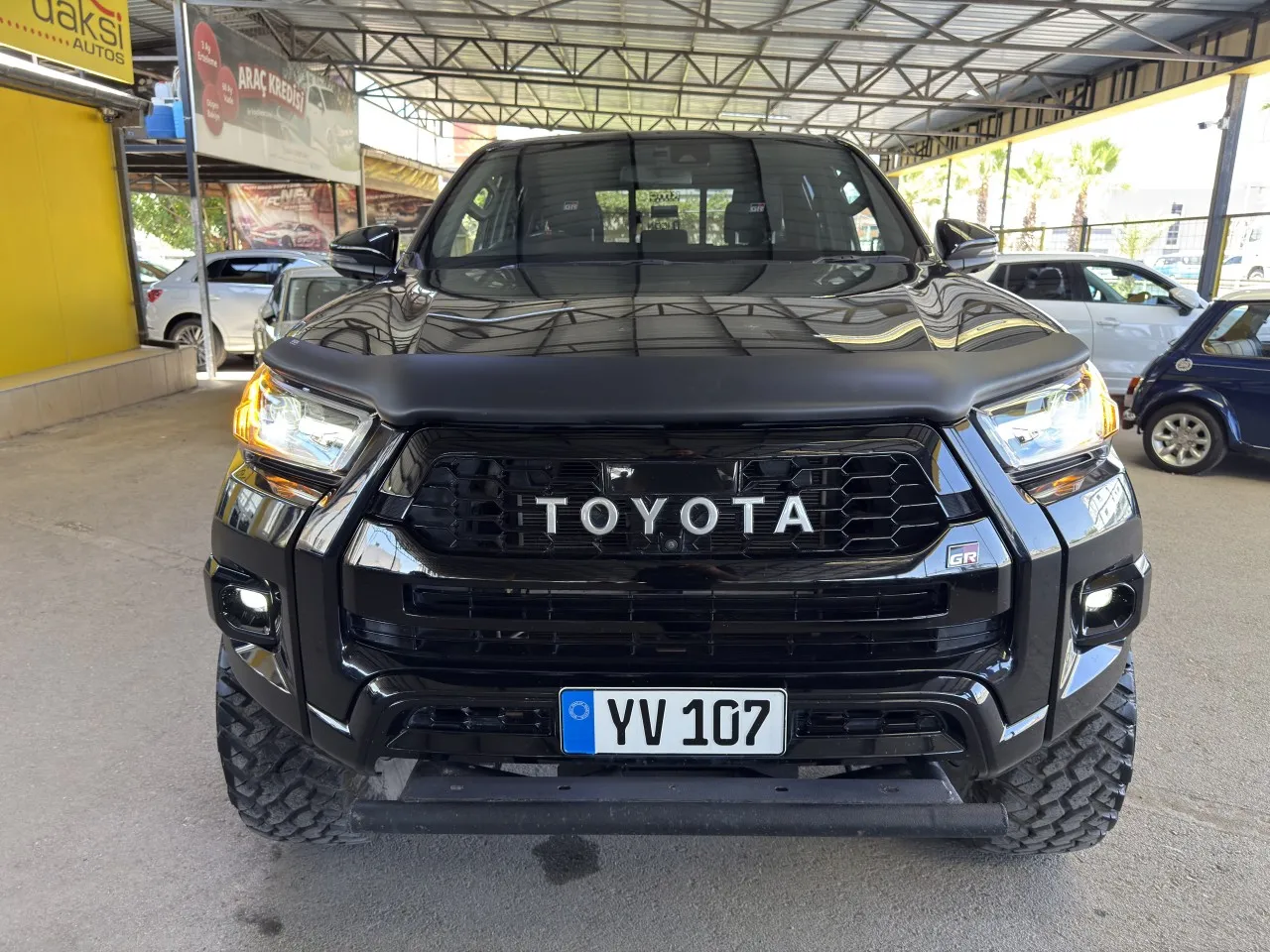 2023 Model Otomatik Toyota Hilux 8. Görseli