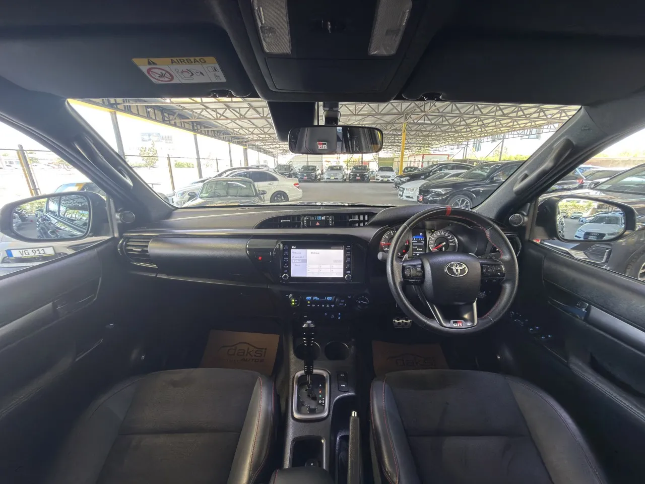 2023 Model Otomatik Toyota Hilux 18. Görseli