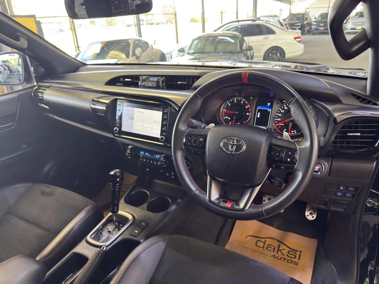 2023 Model Otomatik Toyota Hilux 20. Görseli
