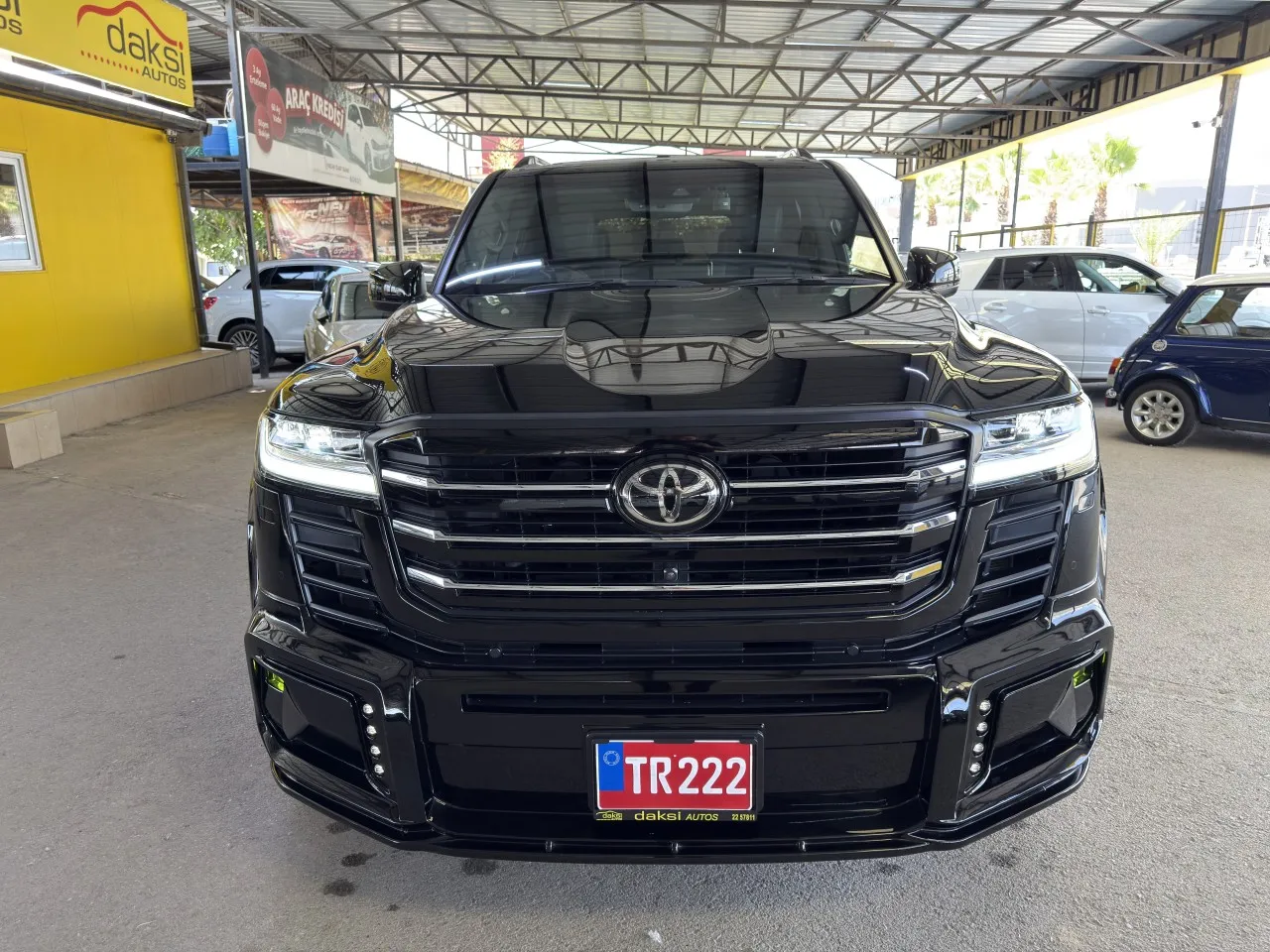 2023 Model Otomatik Toyota Land Cruiser 8. Görseli