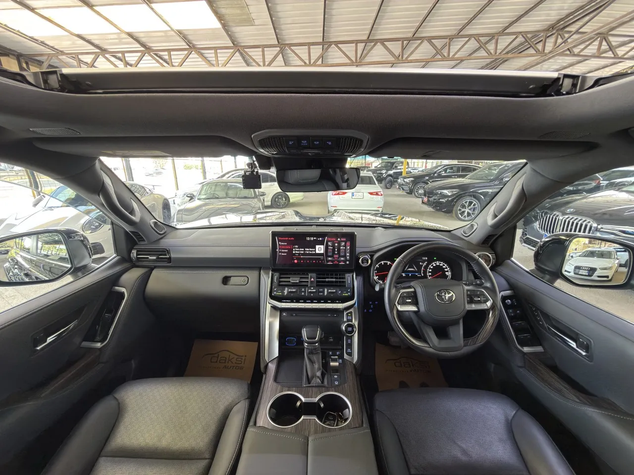 2023 Model Otomatik Toyota Land Cruiser 22. Görseli