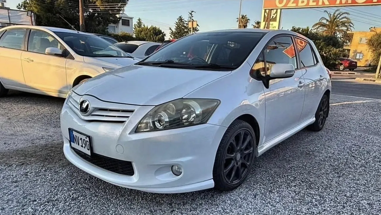2012 Model Otomatik Toyota Auris