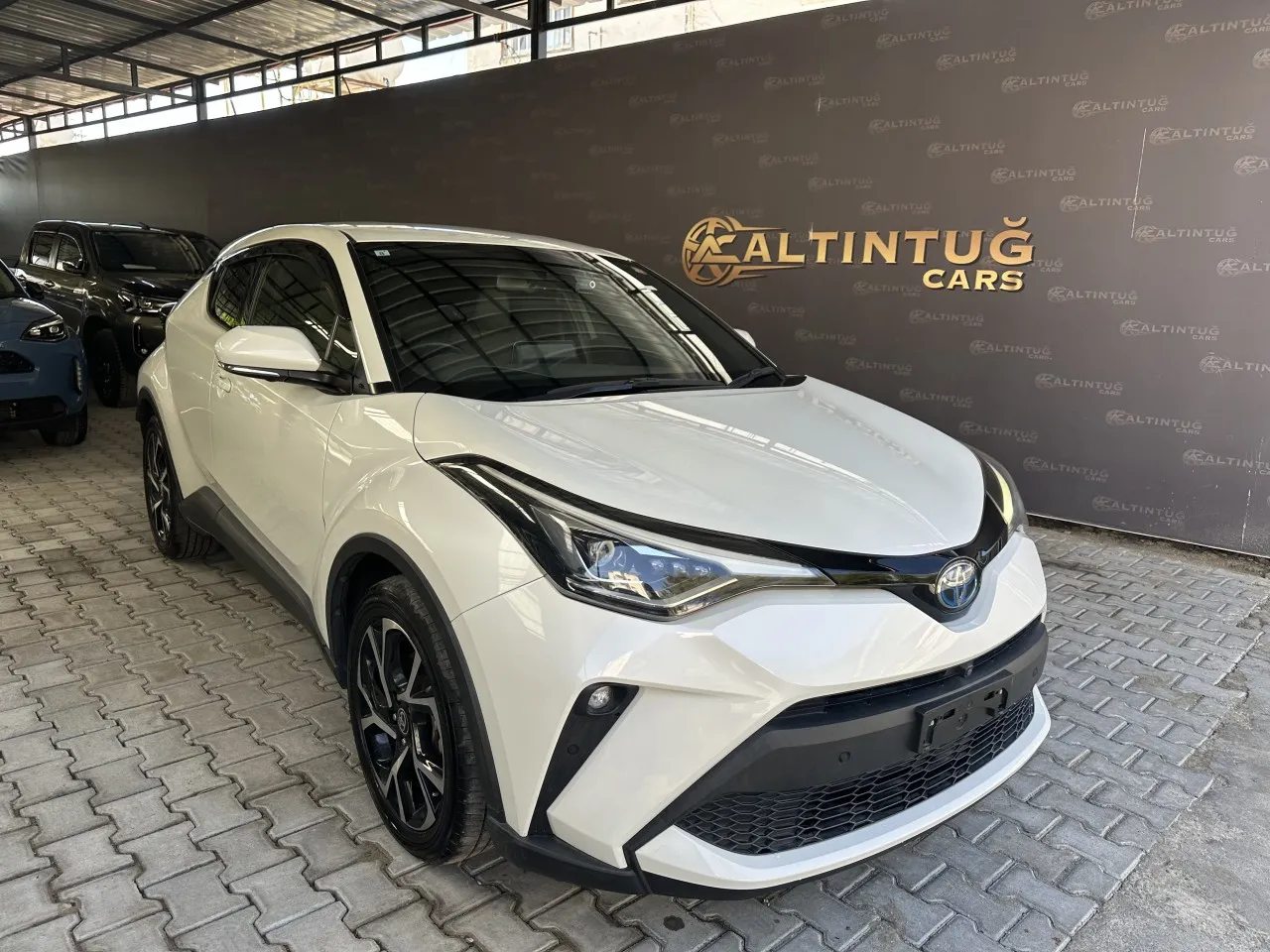 2022 Model Otomatik Toyota C-HR