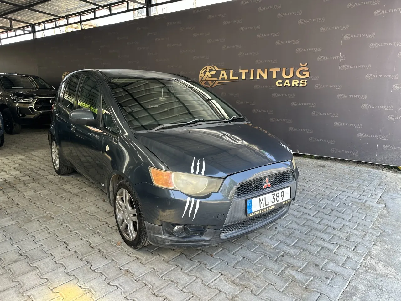 2009 Model Yarı Otomatik Mitsubishi Colt