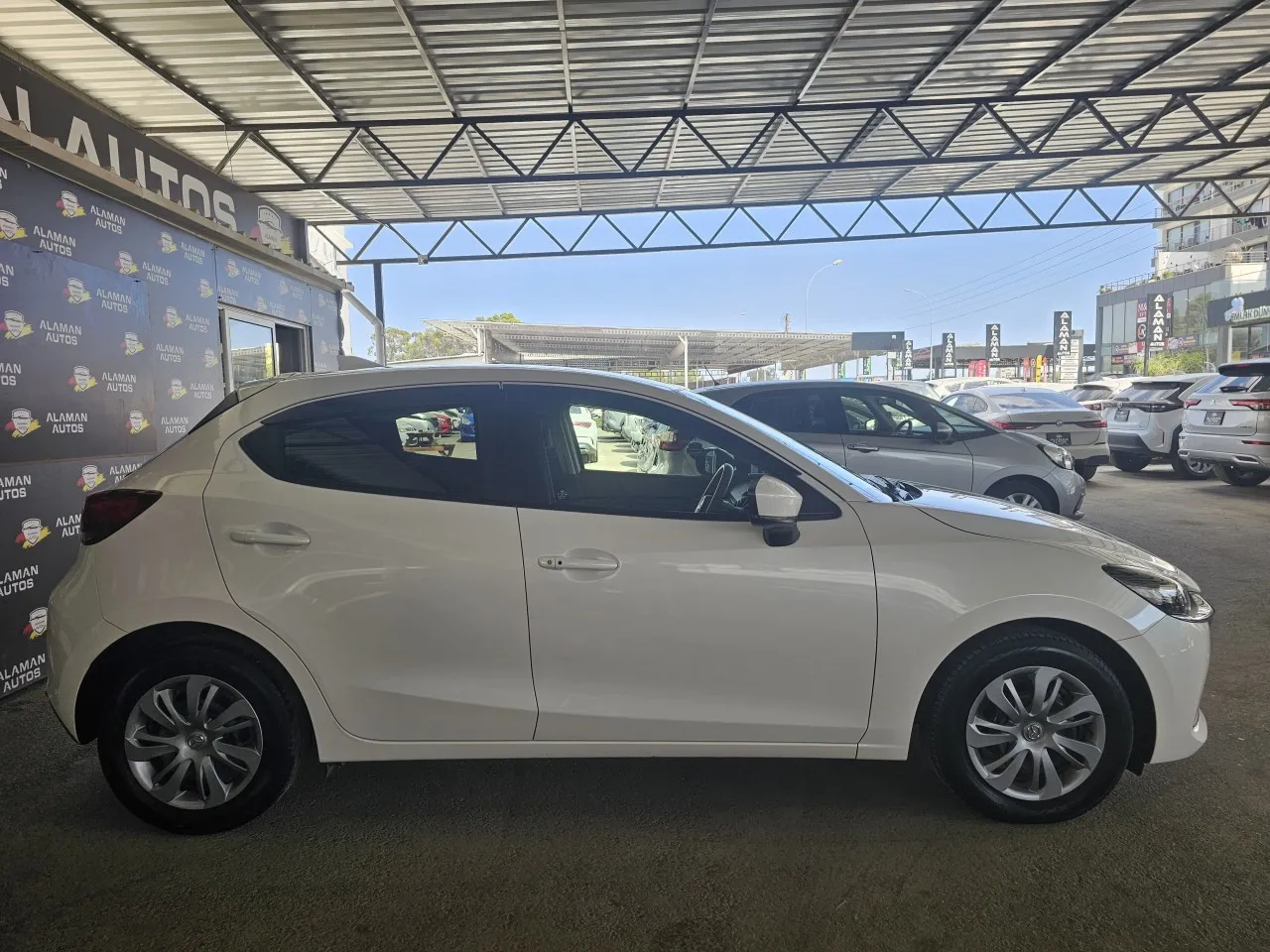 2023 Model Otomatik Mazda 2