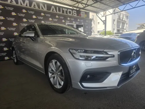 2022 Model Otomatik Volvo S60