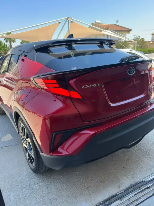 2022 Toyota C-HR Hybrid - Önizleme 3