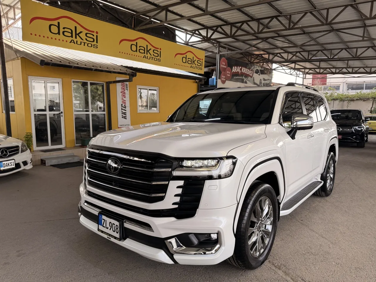 2023 Model Otomatik Toyota Land Cruiser