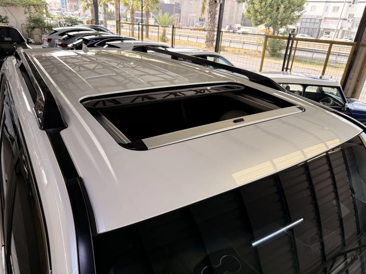 2023 Model Otomatik Toyota Land Cruiser 11. Görseli