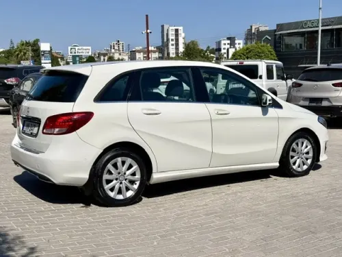 2015 Mercedes - Benz B Serisi - Önizleme 4