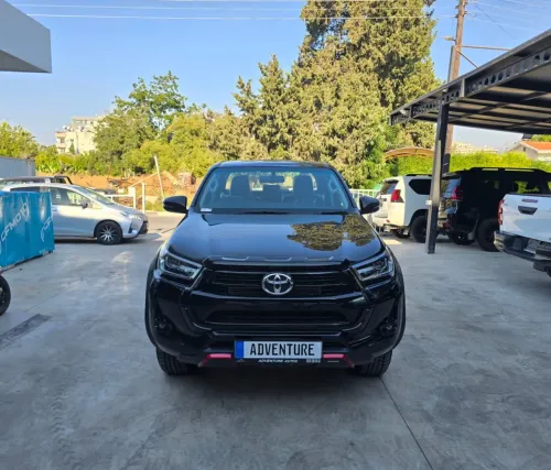 2025 Model Otomatik Toyota Hilux
