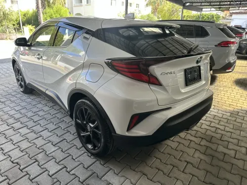 2023 Toyota C-HR Hybrid - Önizleme 4