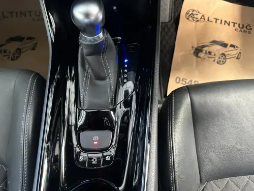2023 Toyota C-HR Hybrid - Önizleme 11