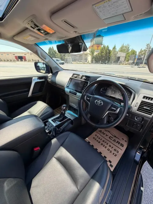 2023 Toyota Land Cruiser - Önizleme 3