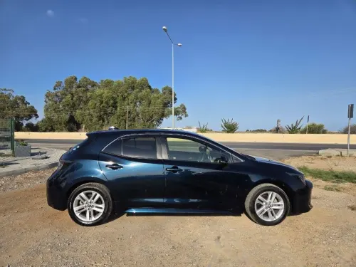 2021 Toyota Corolla Hybrid - Önizleme 3