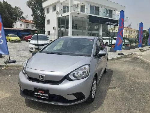 16 Model Otomatik Honda Fit
