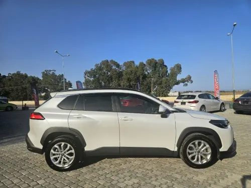 2023 Toyota Corolla  Cross - Önizleme 3