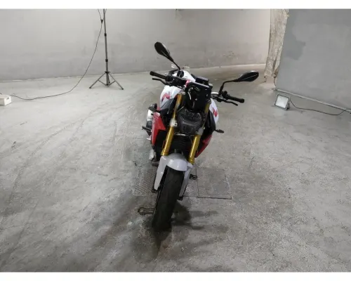 2022 BMW F 900 XR - Önizleme 4