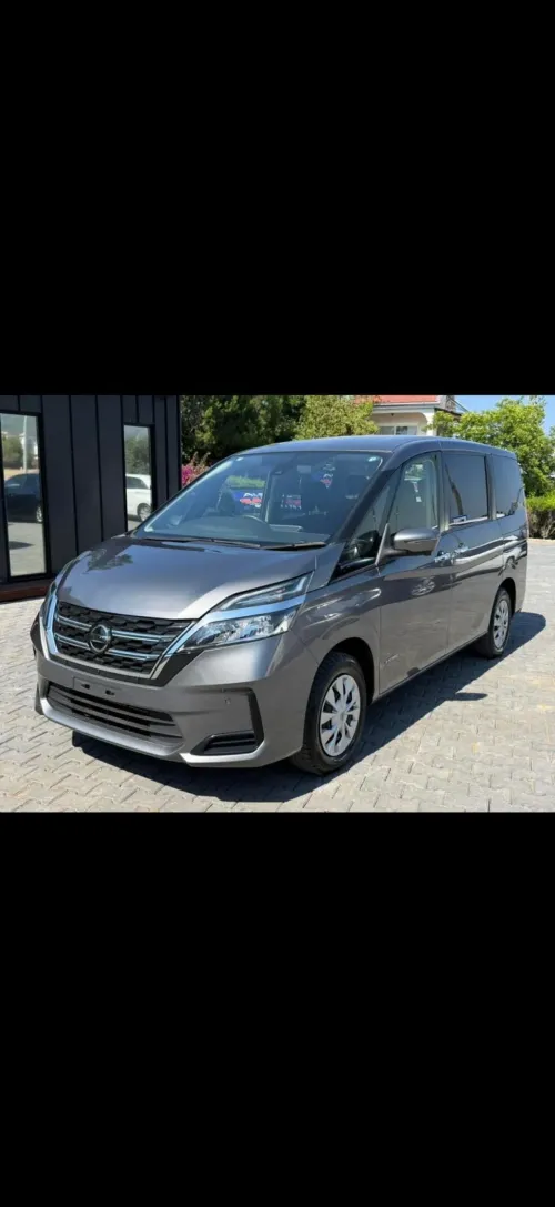 2022 Model Otomatik Nissan Serena