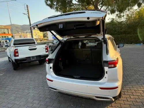 2023 Mitsubishi Outlander Hybrid - Önizleme 5