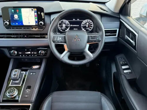2023 Mitsubishi Outlander Hybrid - Önizleme 6