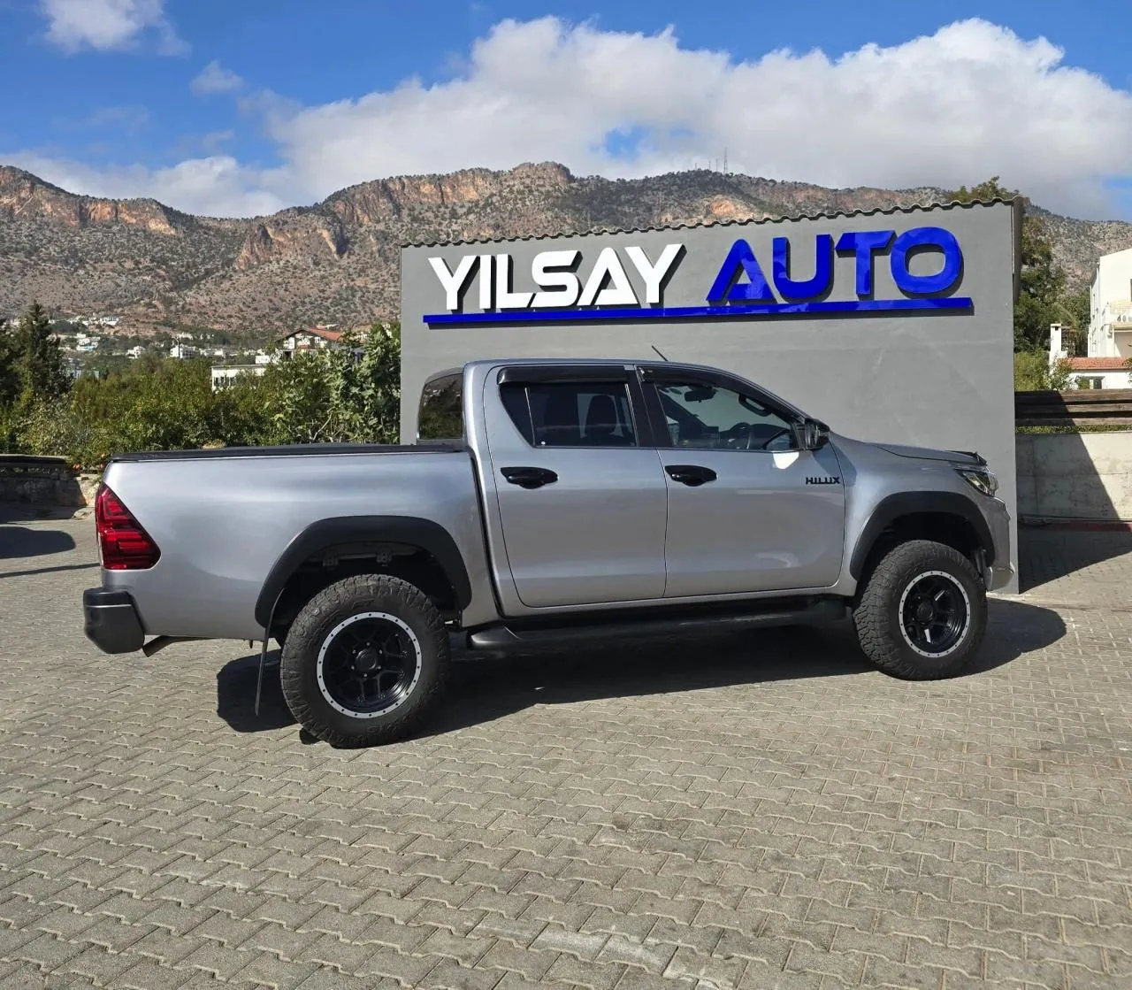 2019 Model Otomatik Toyota Hilux 7. Görseli