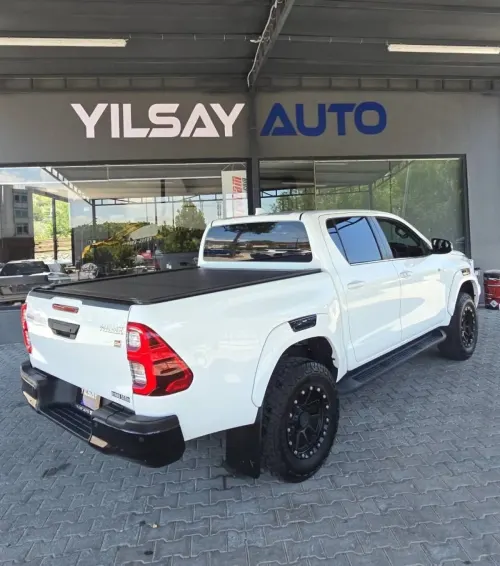 2023 Toyota Hilux - Önizleme 5