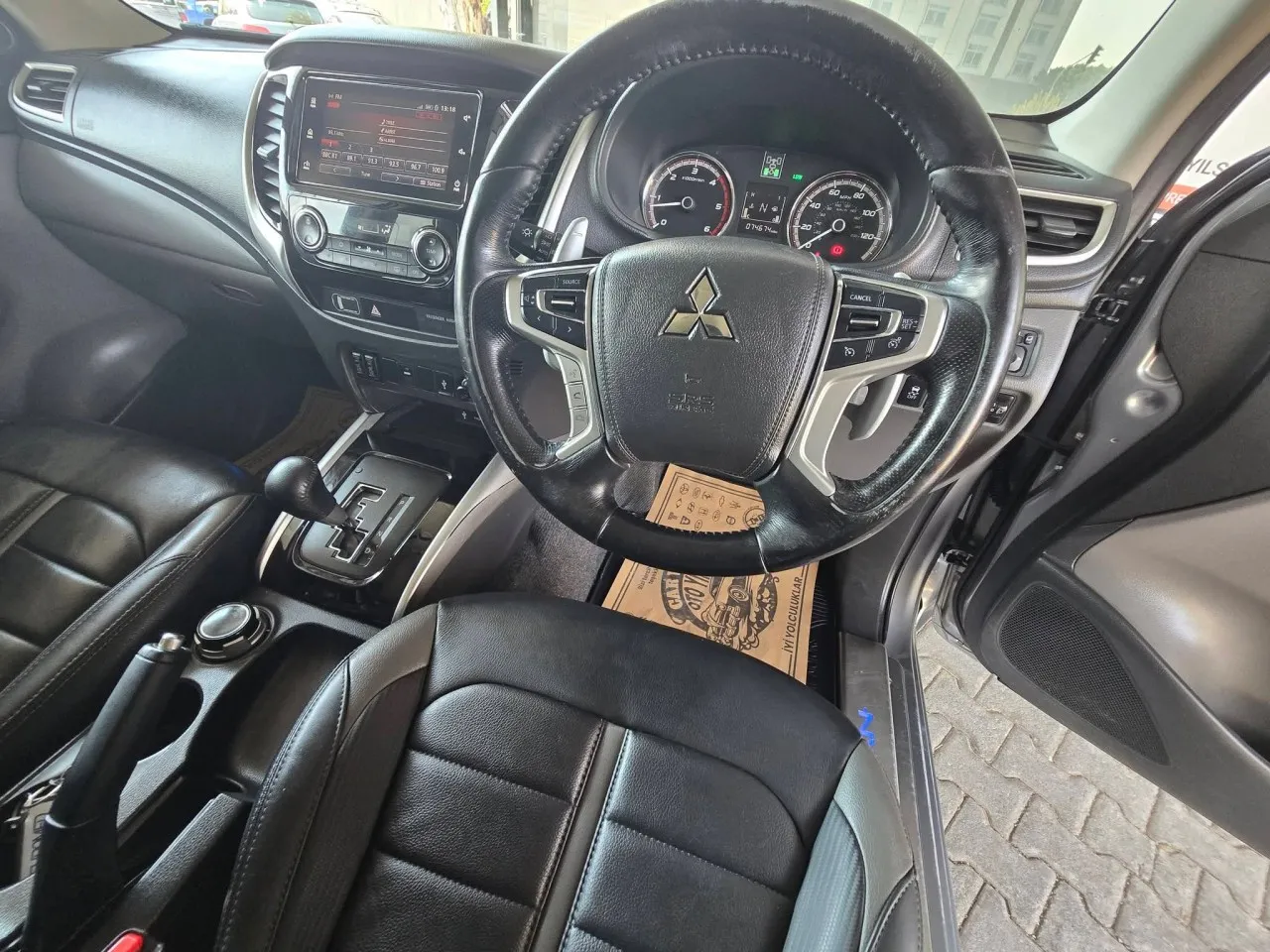 2019 Model Otomatik Mitsubishi L 200 7. Görseli