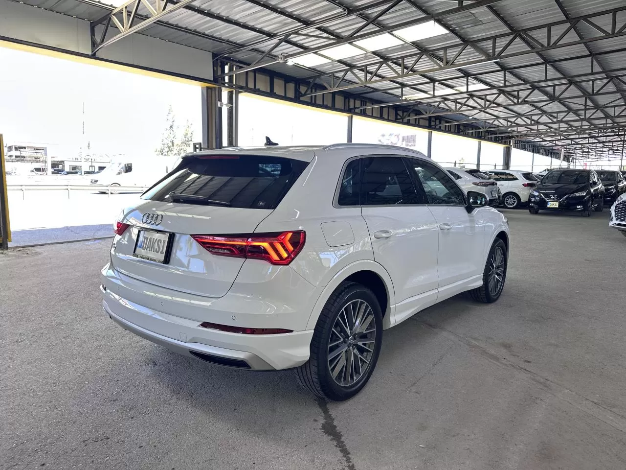 2021 Model Otomatik Audi Q3 4. Görseli