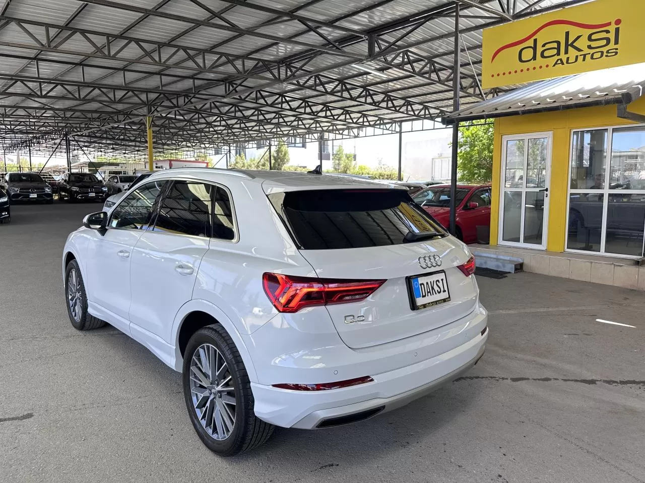 2021 Model Otomatik Audi Q3 6. Görseli