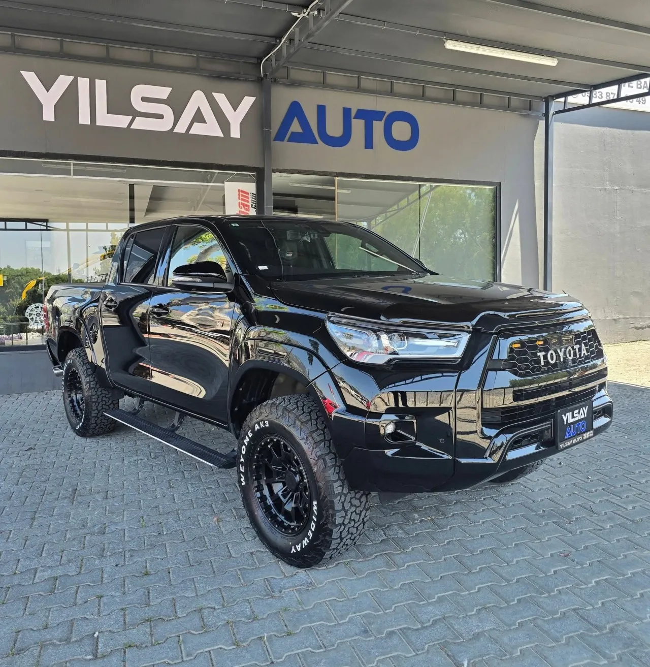 2022 Model Otomatik Toyota Hilux 18. Görseli
