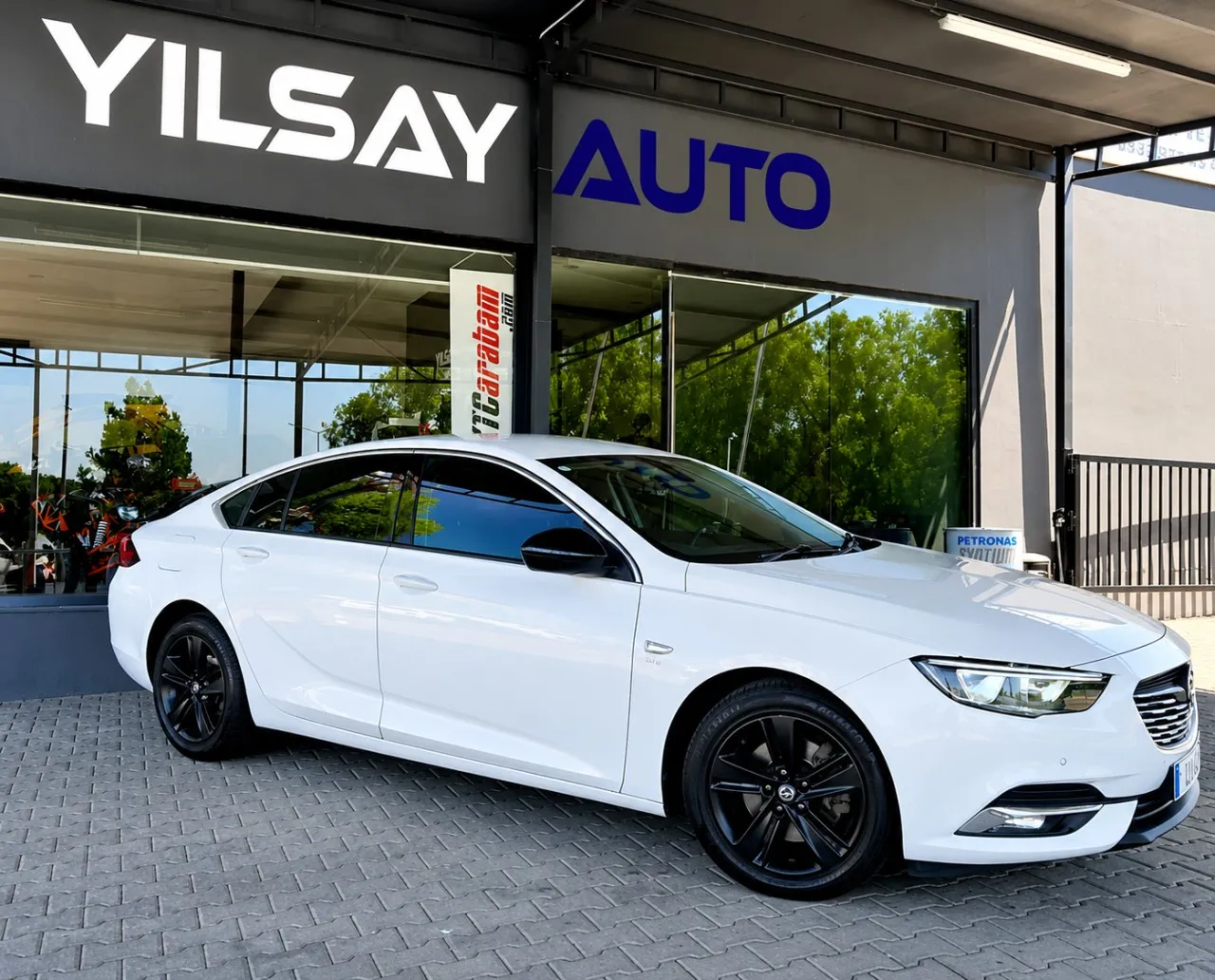 2019 Model Otomatik Opel Insignia 4. Görseli