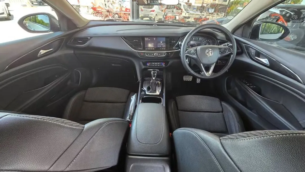 2019 Model Otomatik Opel Insignia 6. Görseli