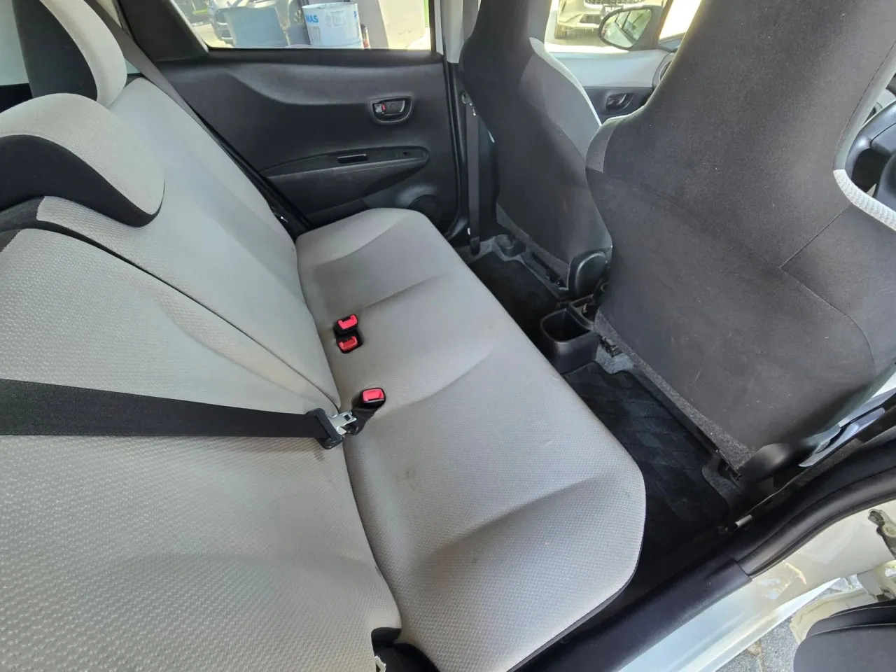 2013 Model Otomatik Toyota Vitz 6. Görseli