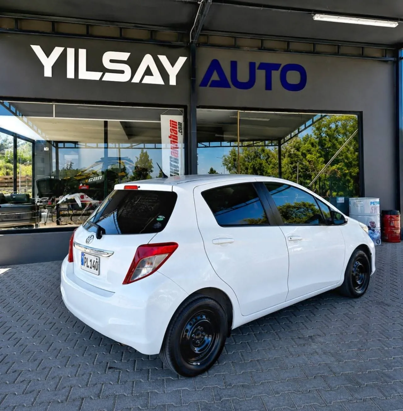 2013 Model Otomatik Toyota Vitz 7. Görseli