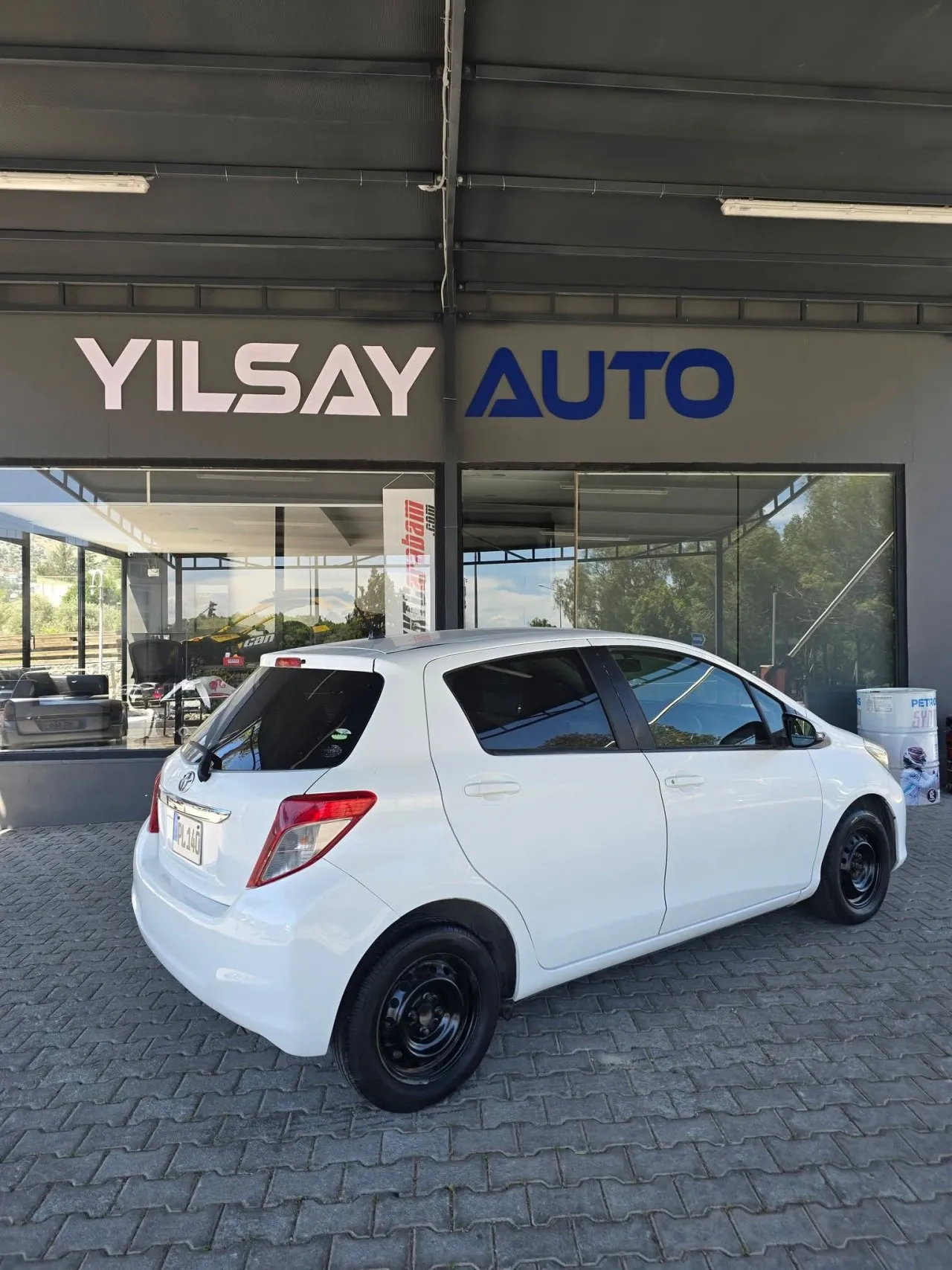 2013 Model Otomatik Toyota Vitz 12. Görseli