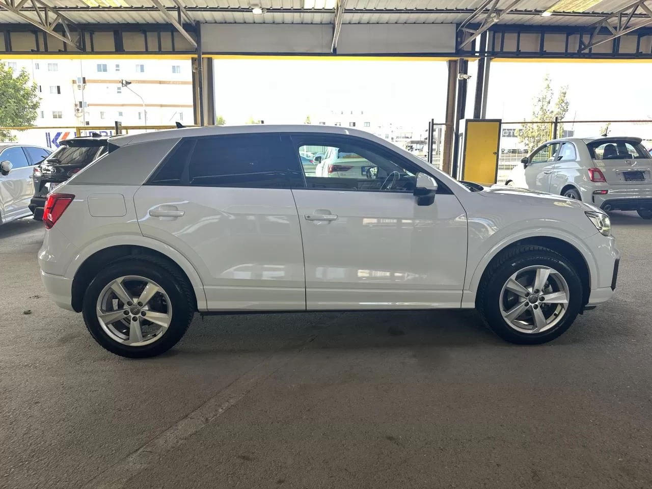 2021 Model Otomatik Audi Q2 3. Görseli