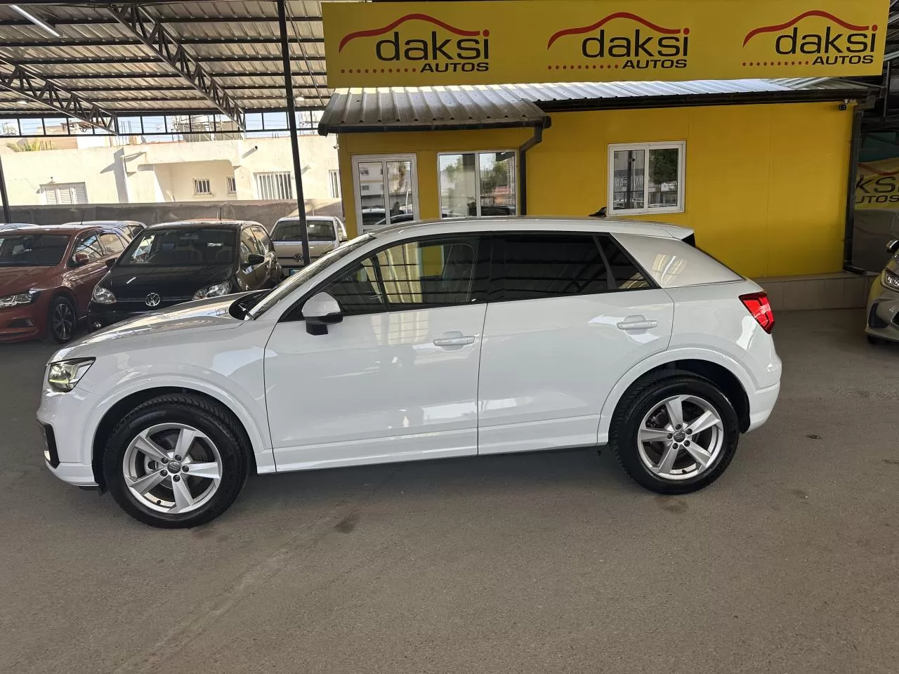 2021 Model Otomatik Audi Q2 7. Görseli