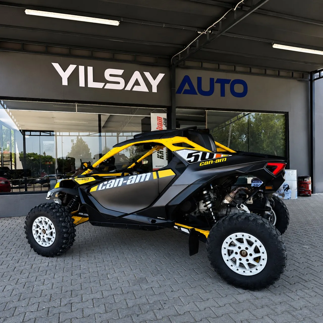 2024 Model Otomatik Can-Am Maverick X3 3. Görseli