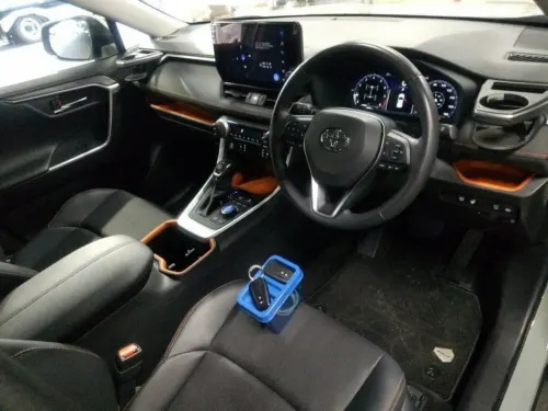 2025 Toyota RAV4 - Önizleme 4