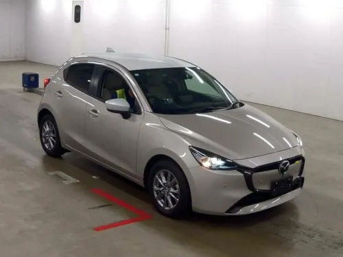 2023 Model Otomatik Mazda 2