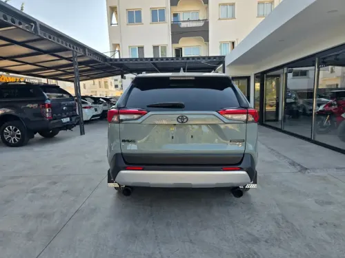 2023 Toyota RAV4 Hybrid - Önizleme 7
