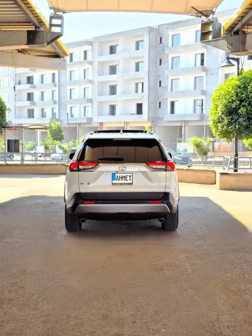 2023 Toyota RAV4 - Önizleme 6
