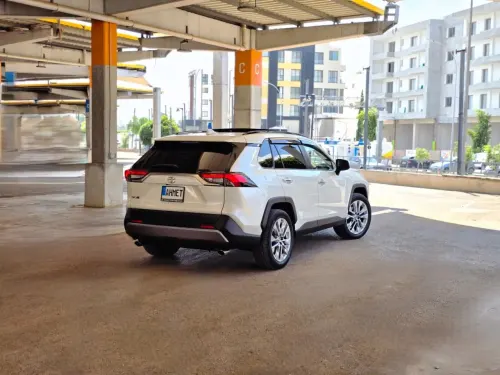 2023 Toyota RAV4 - Önizleme 7