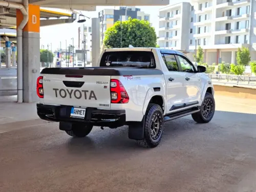 2024 Toyota Hilux - Önizleme 5