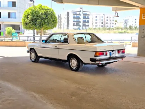 1982 Mercedes-Benz 280 CE - Önizleme 7